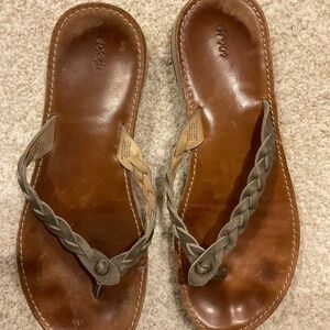 Olukai Women’s Kahiko Braided Leather Flip Flop Sandal, Brown, Size 9